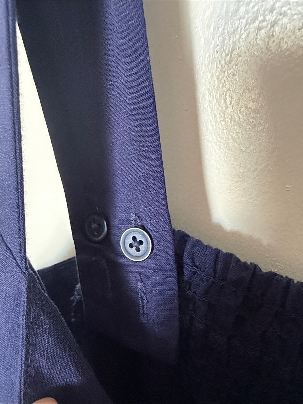 Uniqlo Navy Blue Linen Blend Shirring Sleeveless Midi Dress Medium VGUC - Picture 5 of 9